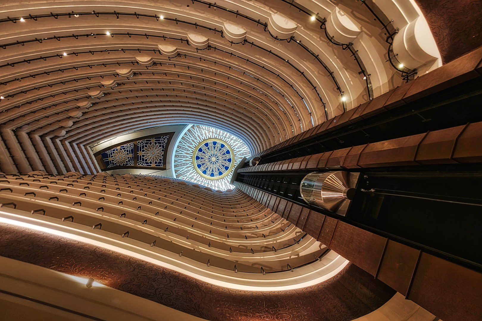 Otto, Rainer: Lobby. Annahme