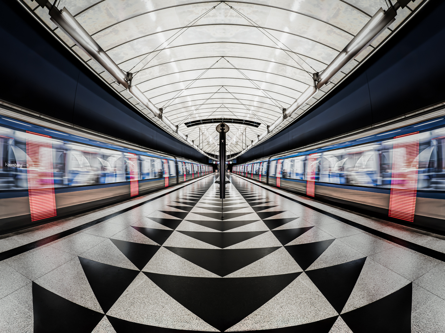 3. Platz: Symmetrie - Schmidt, Elisabeth